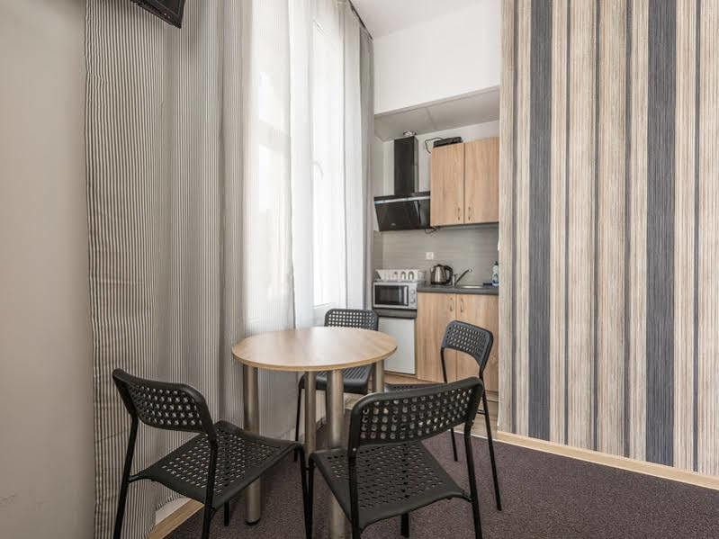 Hostel 70S Краков Экстерьер фото