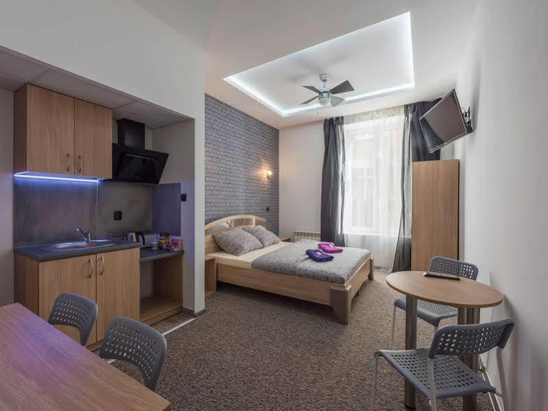 Hostel 70S Краков Экстерьер фото